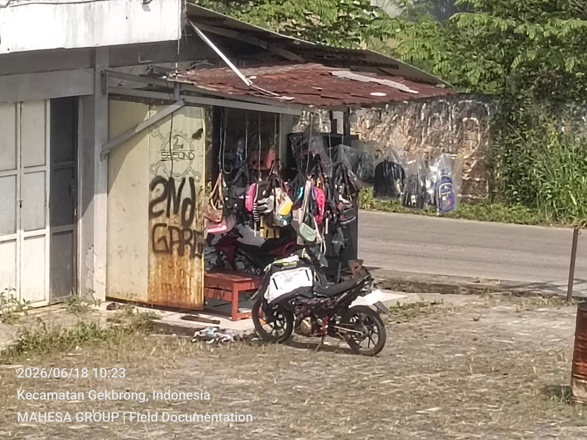 Akses jalan menuju 2ND Garage Gekbrong